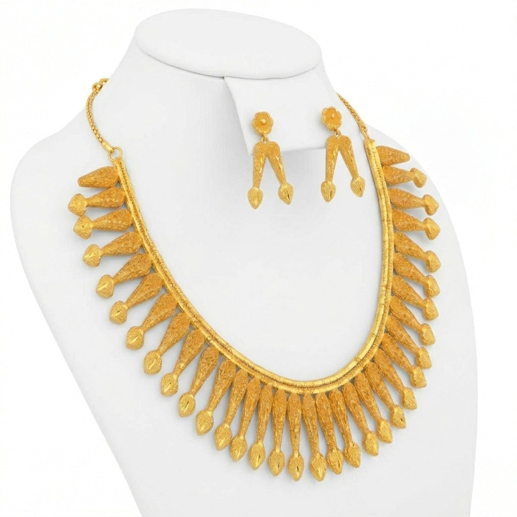Costume Necklace Set (S72-0692) in gold, studio product shot – Anjali Jewellers